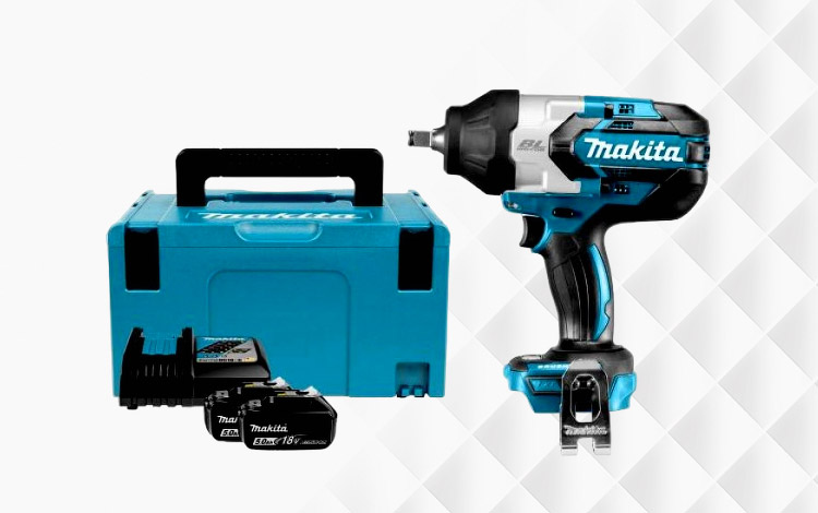 Гайковерт Makita